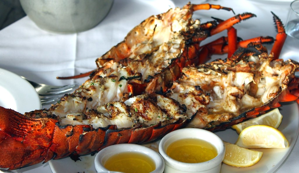 Langouste grillée, spécialité des Pieds dans l'Eau
